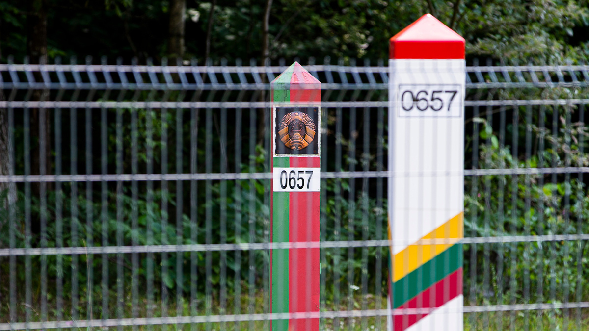 Border crossing between Belarus and Lithuania